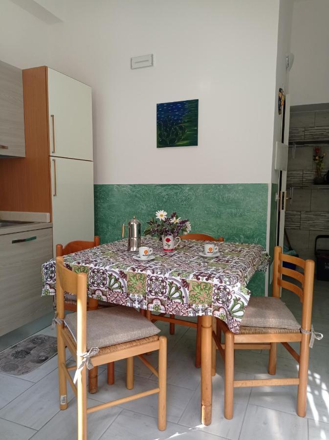 Mary Home - Casa Vacanza Taormina Buitenkant foto