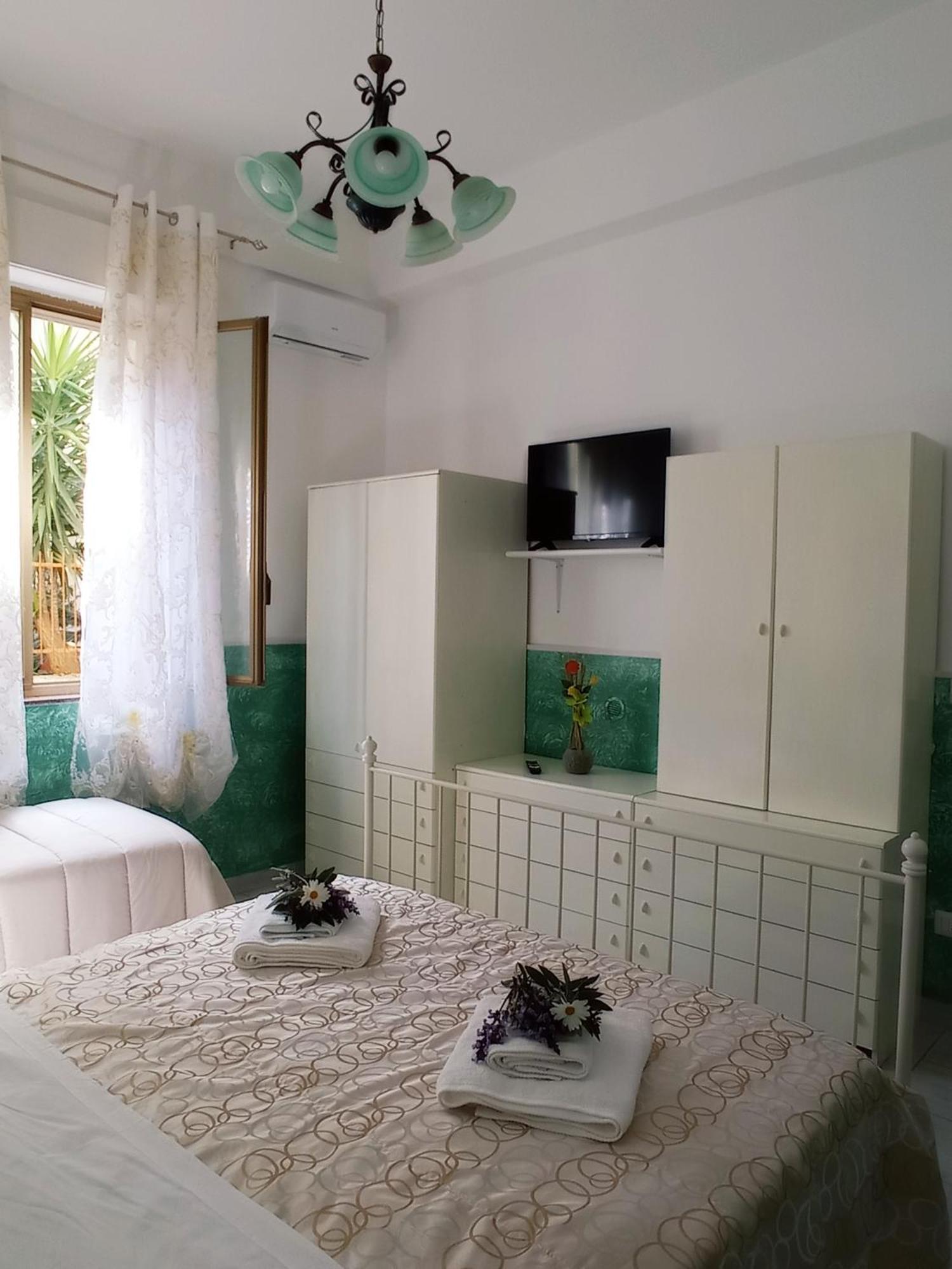 Mary Home - Casa Vacanza Taormina Kamer foto