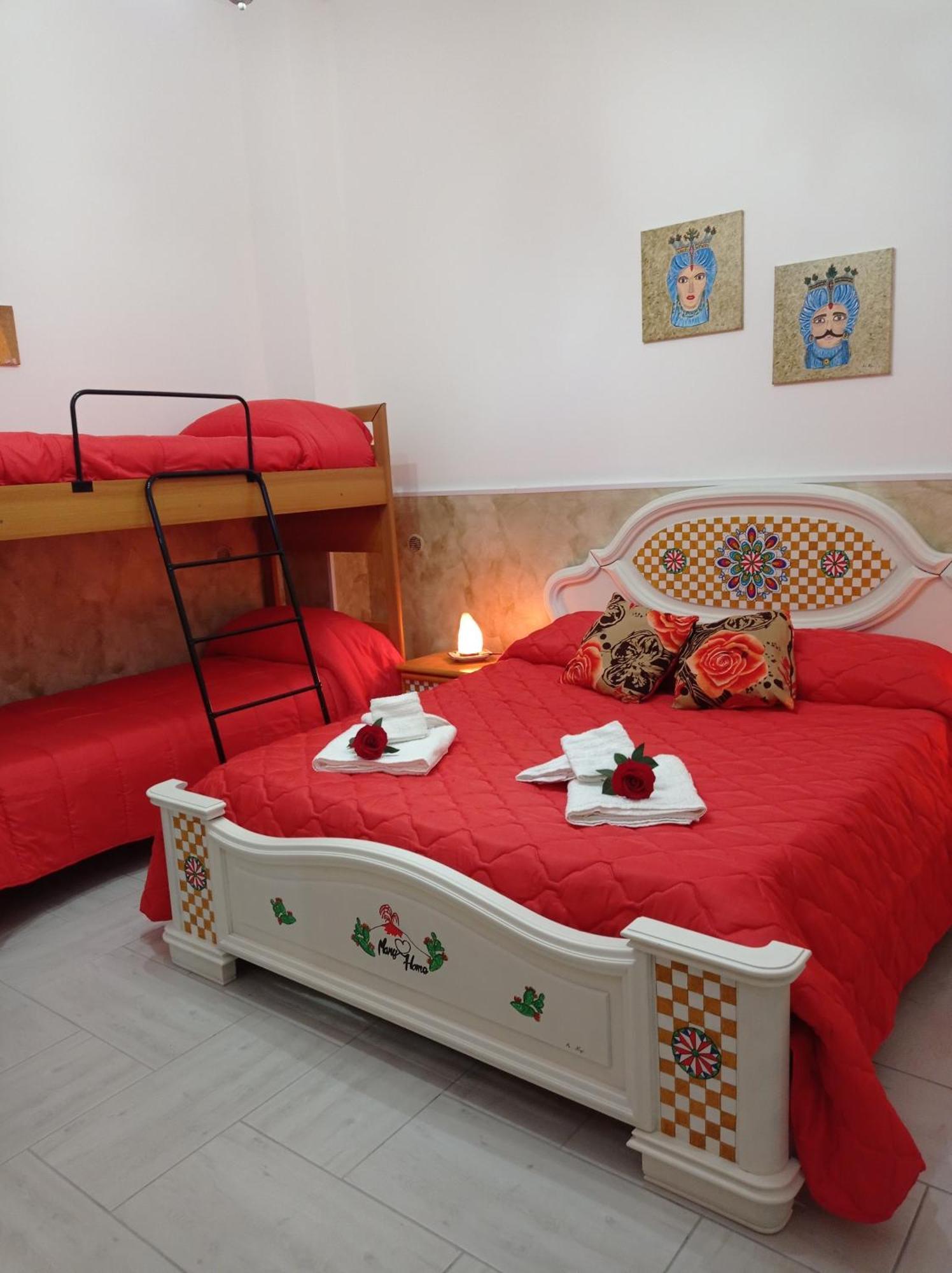 Mary Home - Casa Vacanza Taormina Kamer foto