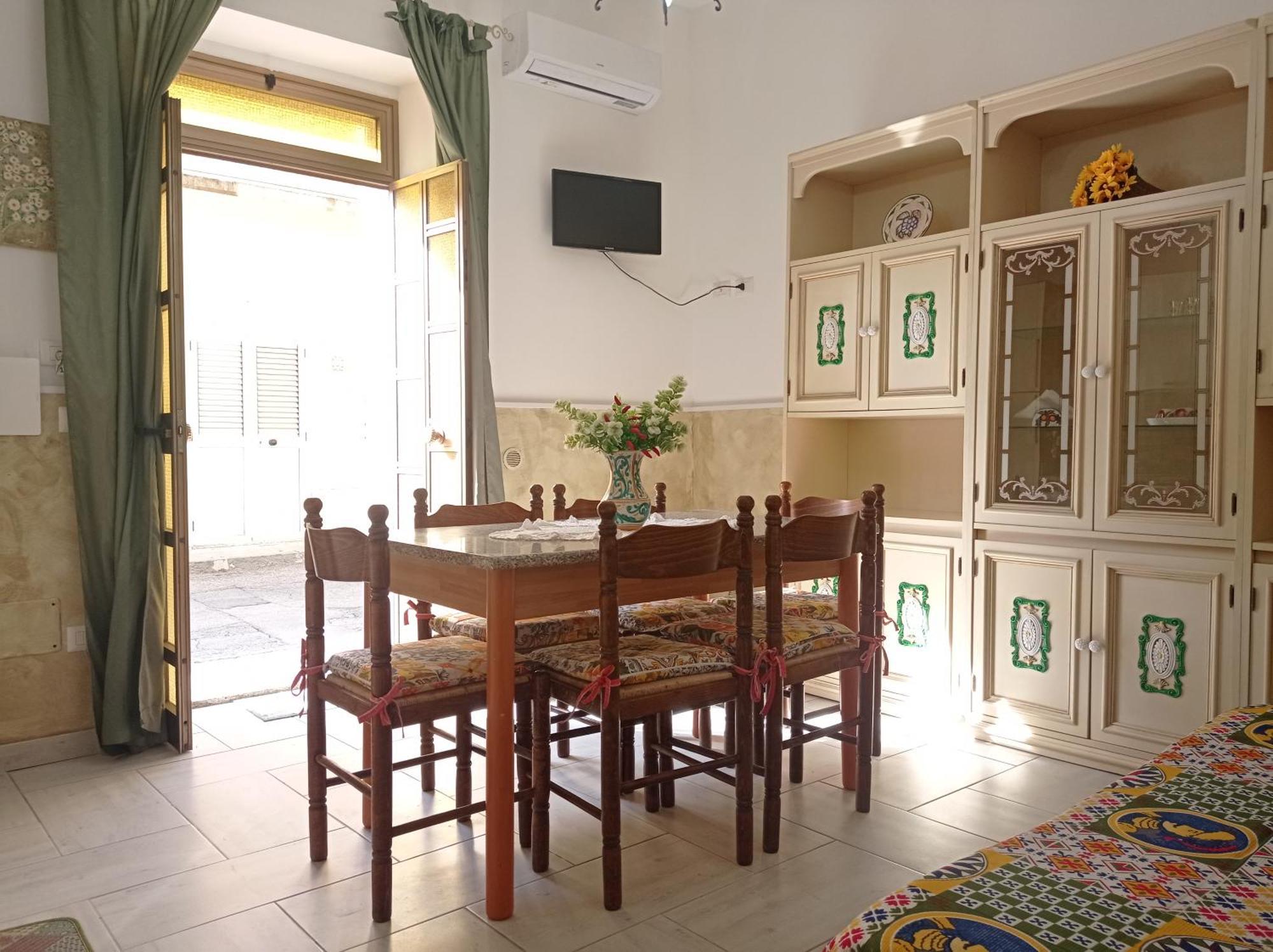 Mary Home - Casa Vacanza Taormina Kamer foto